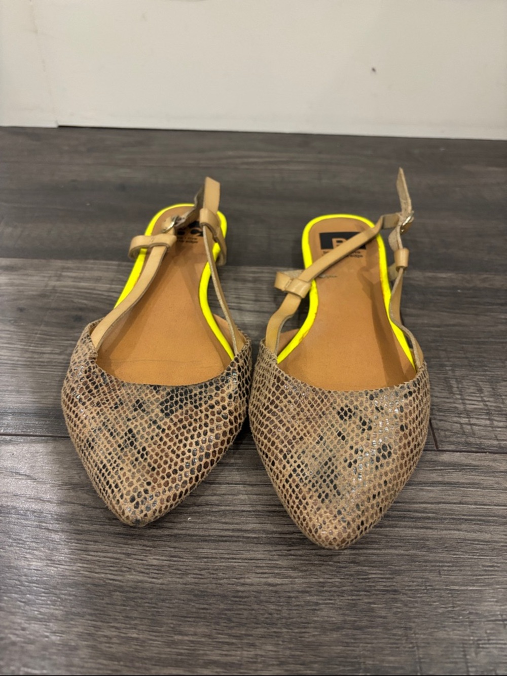BC Footwear Beige Snake-Print Pointed Slingback Flats with Neon Yellow Trim